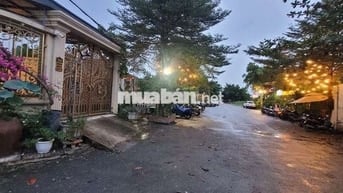 Siêu phẩm giá hời -Mặt tiền sông Sài Gòn, cạnh cafe Layla
Ngang 5m
