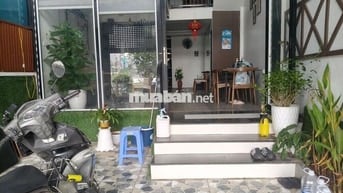 Nhượng lại quán cà phê 3 tầng view hồ Tai Trâu, Ngọc Lâm