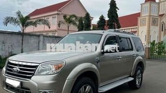 Ford Everest 2012 2.5L 4x2 MT - 2 km