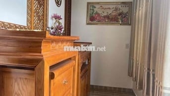 Nhà Ở Ngay, Trệt 2 Lầu DT 62M2, Đường Xe Hơi 10m, 4 ĐỒNG TL