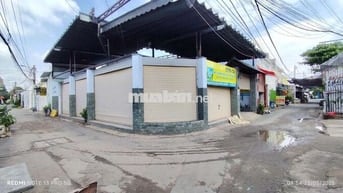 Nhà 17x18m  2 mặt tiền full thổ cư, gần ngã 5. Nguyễn Thị Tú vào 30m