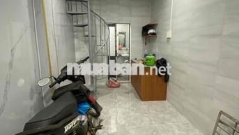 Cần cho thuê Nhà 120/ tràn hưng đạo, Q1