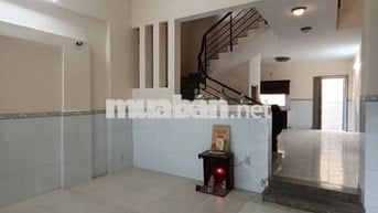 NHÀ 2 LẦU 4PN 5WC NGAY CÔNG VIÊN LINH TRUNG, GẦN NGÃ TƯ THỦ ĐỨC