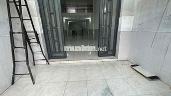 Nhà TỈNH LỘ 10 [5x20, lững, 1pn, 1toilet] 8,5tr/tháng