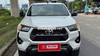 Toyota Hilux 2024 2.4L 4x2 AT - 8785 km