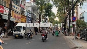 Nhà lầu p. Quang Vinh hẽm xe hơi chỉ 3 tỷ 950