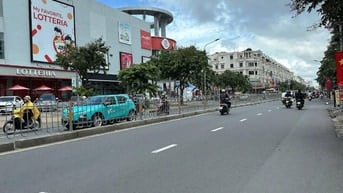 :Bán nhà mặt tiền Nguyễn Văn Lượng ngay Lotte 131m2 giá 25 tỷ.