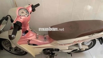 bà chị cần tiền ra đi e xe này ,