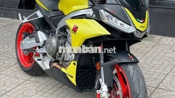 Aprilia Tuono 660 - 5200km - Xe cực mới!