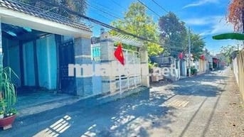 💥Bán Gấp Căn Nhà 1 Trệt 1 lầu Giá 950Tr Tâm Huyết Cho Cô Chú DT 113m2💥
