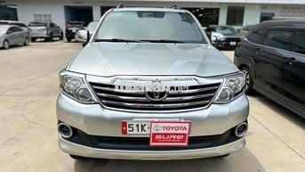 Toyota Fortuner 2014 2.7V Xăng 7c tự động BH 1 năm