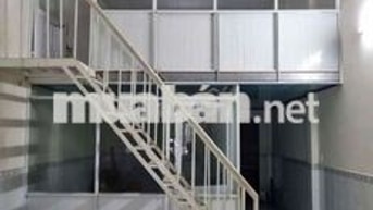 Cho thuê nhà P TTN  Q12 khu vực 38 ha. DT 4,5 x20 có gác lửng 2PN 2wS