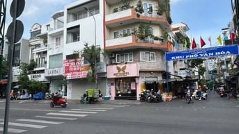 Tin thật 100% nhà MT Võ Văn Tần, P. 5, quận 3 - đoạn 2 chiều đẹp nhất 