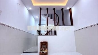 NHÀ HOÀNG DIỆU Q4- 3 LẦU ĐÚC - 30m2 - KO QH- GIÁ 4 TỶ