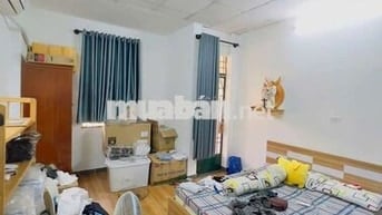 Nhà mới đẹp hẻm 1/ nguyễn văn công p3 gò vấp đt 4 x 15 đúc lầu giá 11t