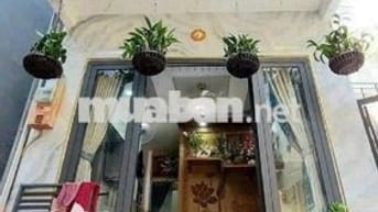 CHỈ 2.95 TỶ NHÀ 2 TẦNG TÔN THẤT THUYẾT, CÁCH HXH 20M, (3.1 x 9)
