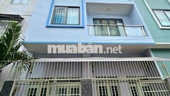 Mặt tiền Nguyễn Văn Quá - Q12 - Nhà 3PN 3WC, sân thượng, giá 14tr