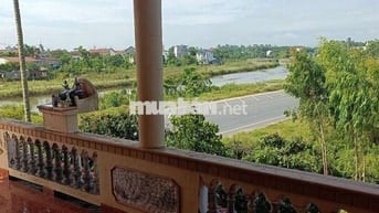 Nhà mặt tiền đường Nguyễn Trãi dt200m2. 10x20m.