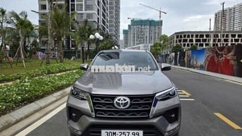 Toyota Fortuner 2024 2.7 AT 4x2 - 18219 km