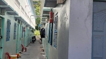 KHÔNG NGƯỜI QUẢN LÝ BÁN GẤP KHU NHÀ TRỌ HUỲNH VĂN ĐẢNH, TÂN AN 