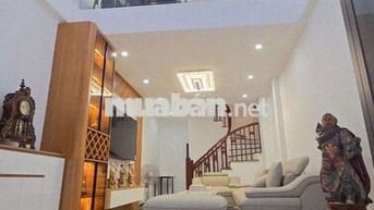 NHỈNH 5 TỶ CÓ NHÀ ĐẸP 6 TẦNG PHỐ CỔ LINH, LONG BIÊN CỰC GẦN Ô TÔ