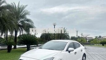 Mazda 3 2017 1.5 AT Sedan - 85000 km