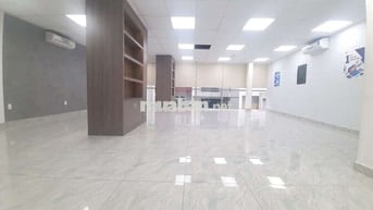 Nhà mặt tiền Trường chinh, p12, khu bảy hiền. Dt. 7x20m 1 trệt 1 lầu