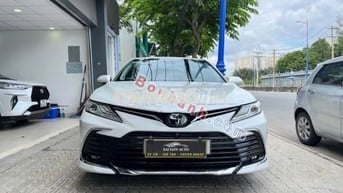 Toyota Camry 2.0Q 2022