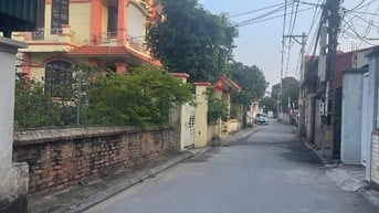 Còn 1 mảnh cuối 32m2/ long biên  nhõ ôtô vào đất xá 3tye28
