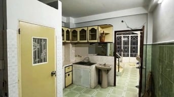 Cho thuê nhà hẻm 6m(XH) Lạc Long Quân, P.3, Q.11 giá 12tr