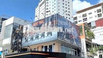 CHÍNH CHỦ Nhà Góc 2MT 394 Võ Văn Kiệt, Quận 1 - TRỆT LẦU, VỈA HÈ RỘNG