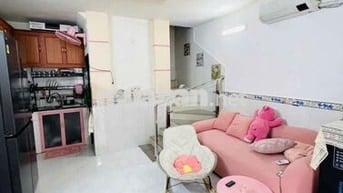 Bán nhà đẹp ở liền ngay trung tâm Q7 sát Lotte Mart