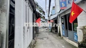 [QUẬN 7] BÁN NHÀ HẺM HUỲNH TẤN PHÁT - 2 TẦNG 2PN - SHR - NHỈNH 3 TỶ