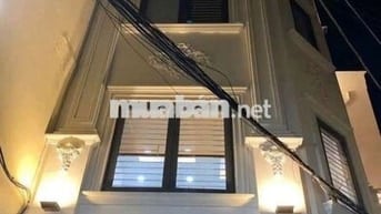 Nhà mớ ken 1L 3L 5PN 4VS Nguyễn văn Nguyễn Q1