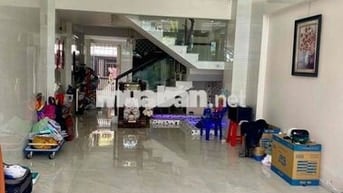 HOT! CHO THUÊ NHÀ GÓC 3 MẶT TIỀN ĐẸP HIẾM CÓ – TRỊNH ĐÌNH TRỌNG, Q.11