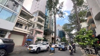Nhà mặt tiền Bùi Thị Xuân, Quận 1, 4 tầng, 162m², vị trí đẹp, giá tốt