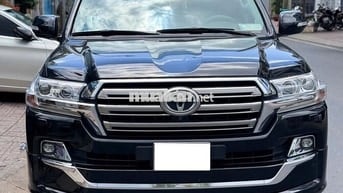 Toyota Land Cruiser nâng cấp Full LC300 2020