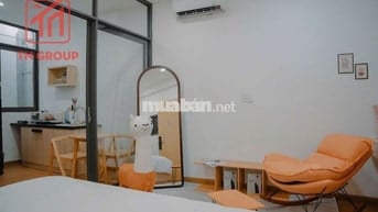 Tòa nhà 9pn khai thác Airbnb - Phố ẩm thực Phan Xích Long
