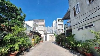 ĐẤT NỀN 176M, HẺM XE HƠI LÊ VĂN LƯƠNG, CHỈ 8.8 TỶ, SỔ RIÊNG