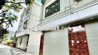 CHỈ 2.55 T CÓ NGAY NHÀ 4Tx32m, Ô TÔ ĐỖ CỔNG, GẦN TRƯỜNG THCS CAO VIÊN