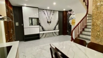 CHÍNH CHỦ BÁN NHÀ PHỐ HỒNG TIẾN 37M X6 TẦNG THANG MÁY, Ô TÔ ĐỖ CỔNG!