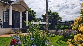 Ngân hàng siết nợ cần bán lỗ gấp lại nhà vườn 325m2 giá 900tr