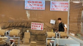 TUYỂN CÔNG NHÂN CHẠY MÁY CHỈ XƠ DỪA