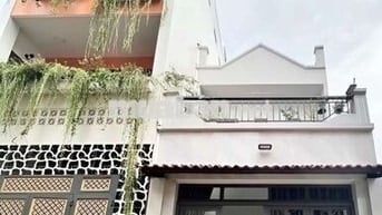 ĐƯỜNG NHỰA XE TẢI NÉ HỒ VĂN LONG 2 TẦNG 4M15M Không LỘ GIỚI Hơn 4 TY