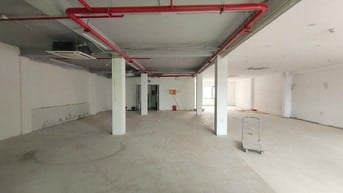 Chính chủ cho thuê VP,MBKD mặt phố Trần Duy Hưng, DT sàn 220m2 55tr