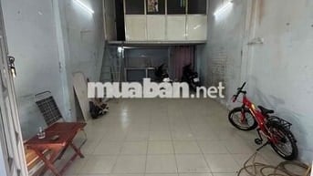 Cần cho thuê nhà P14 Q6. diện tích 4x10. có 1 gác 20m2