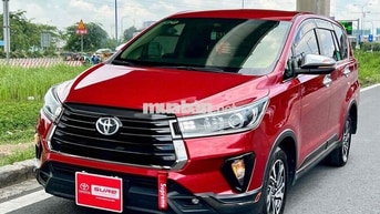 Innova Venturer 2022 HT Vay 70% - Giá Còn Giảm