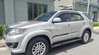 Toyota Fortuner 2013 MT Dầu