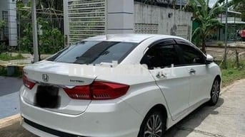 Honda City 2017 1.5 TOP xe gia đình sử dụng
