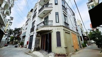 Sót 1 lô *** ngang 5m đường oto sát mặt tiền đường số 2